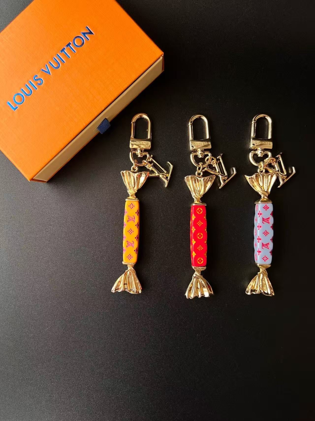 Candy Charm Keychain – Cute Luxury-Inspired Bag Pendant Accessory