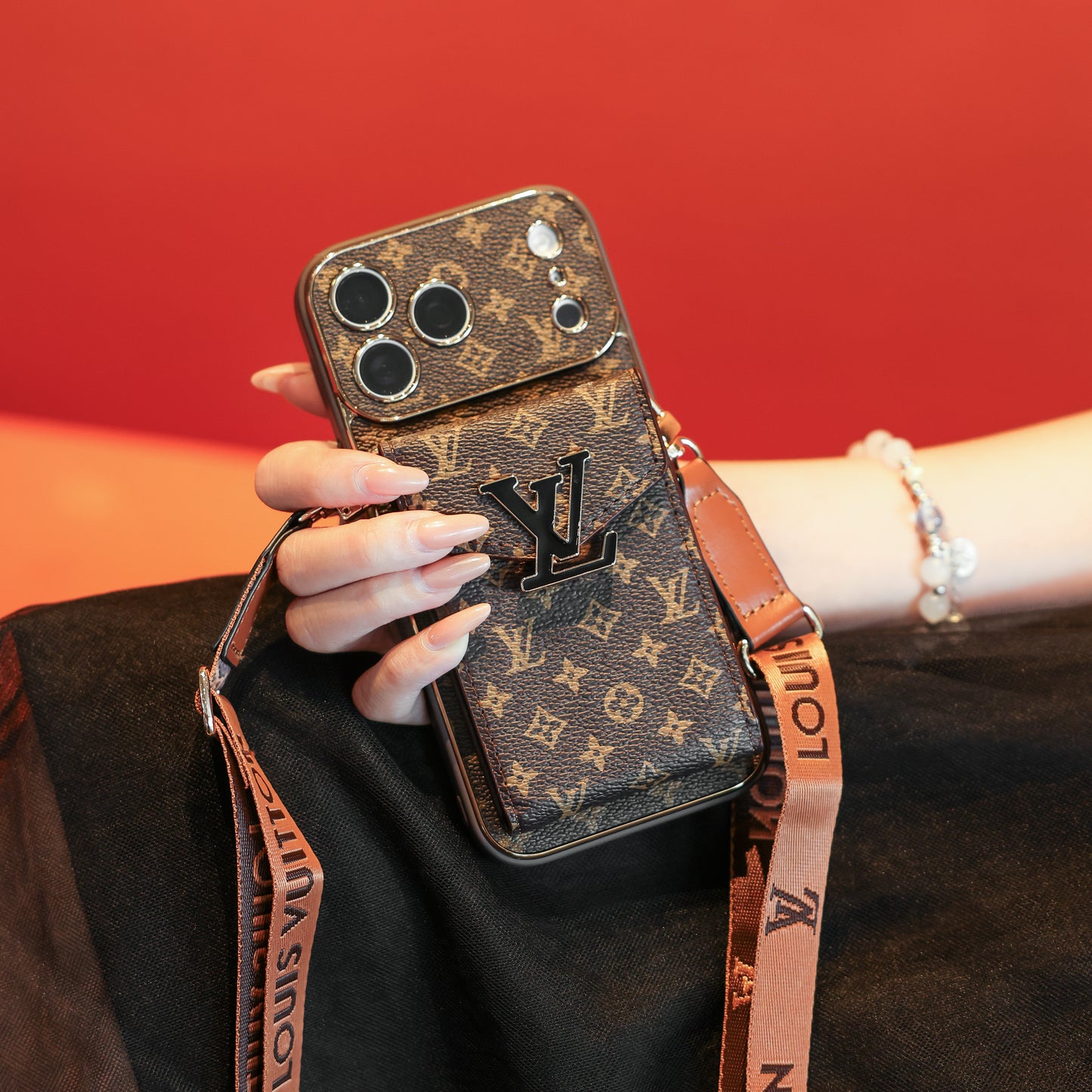 New Classic Luxury Card Holder Phone Case 01
