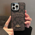 Skórzane etui na iPhone'a w klasycznej torbie na karty