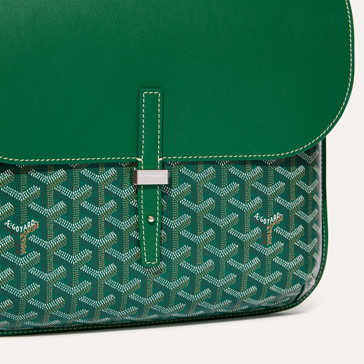 Leather Crossbody Messenger Bag – Elegant Everyday Shoulder Bag