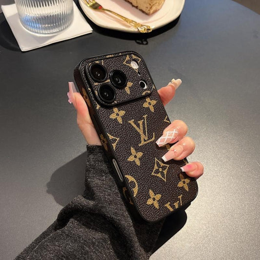 프리미엄 모노그램 가죽 질감 iPhone 케이스